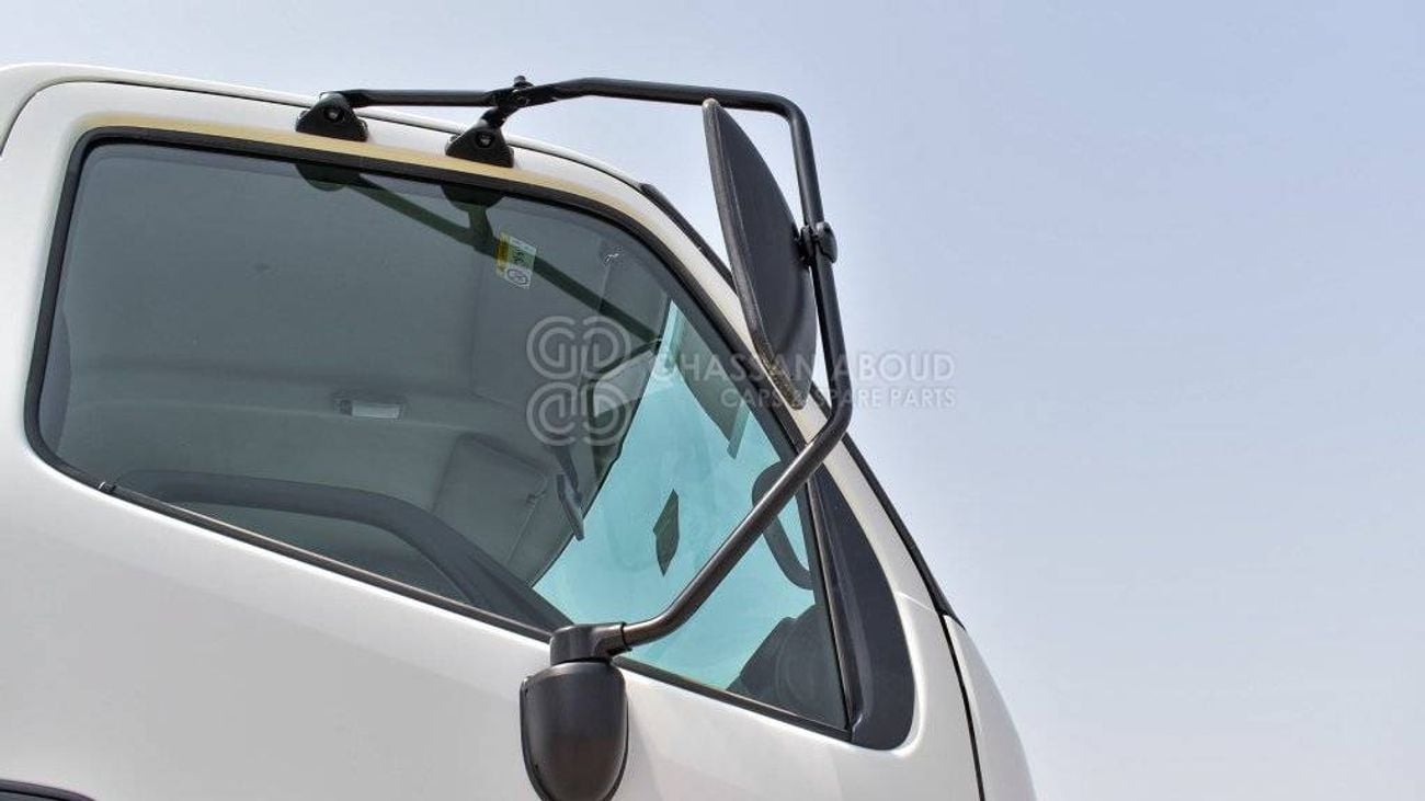 هينو 300 714 Chassis, 4.2 Tons (Approx.), Single cabin with TURBO, ABS and AIR BAG MY23