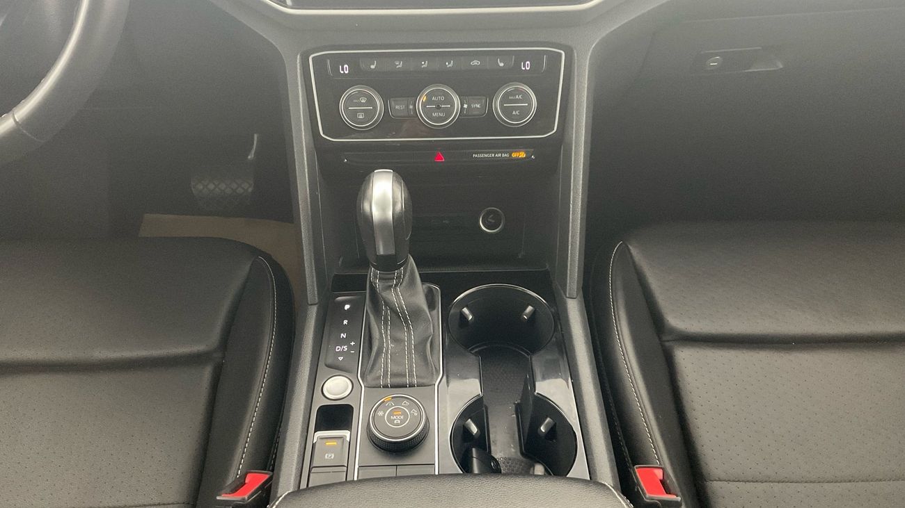 فولكس واجن تيرامونت Comfortline | upto AED 20,000 Ramadan Discount | شامل الضمان | 0 ﺪﻔﻋﺓ ﺃﻮﻟﻯ