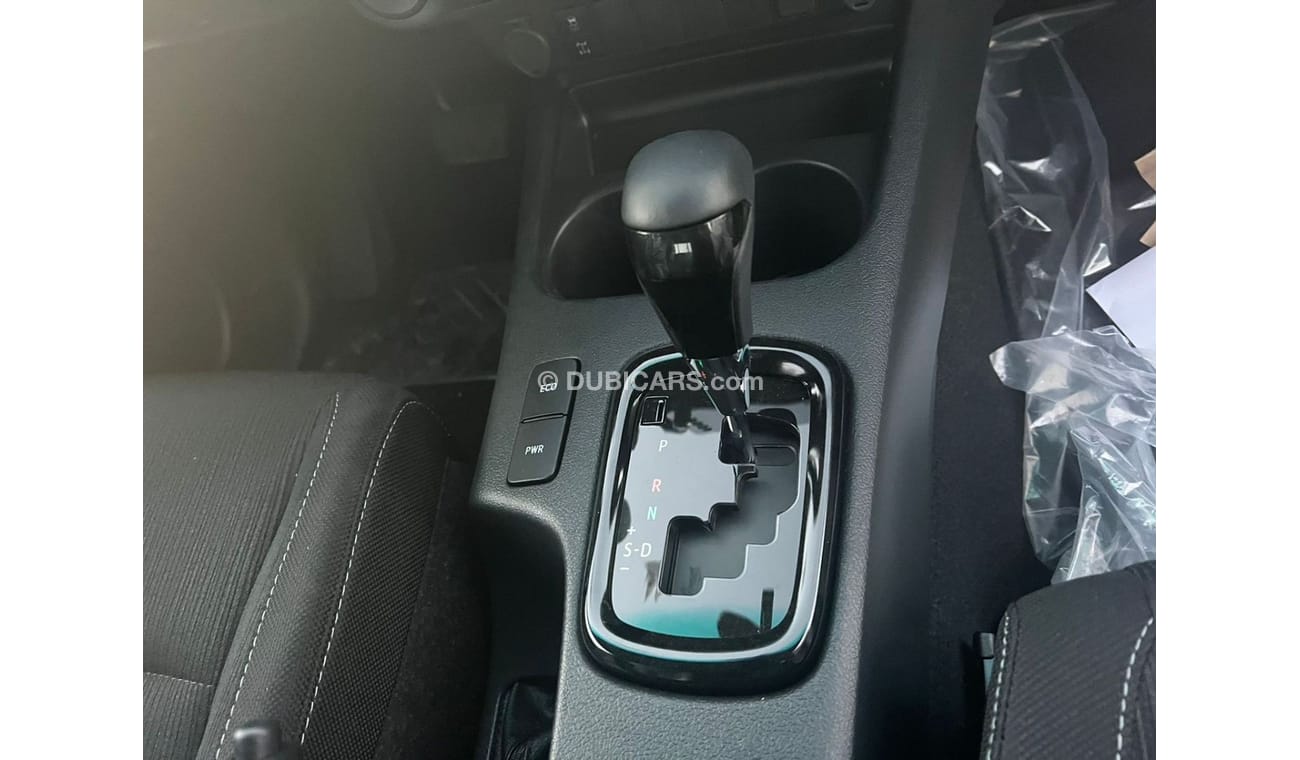 Toyota Hilux ADV 4.0L  4X4