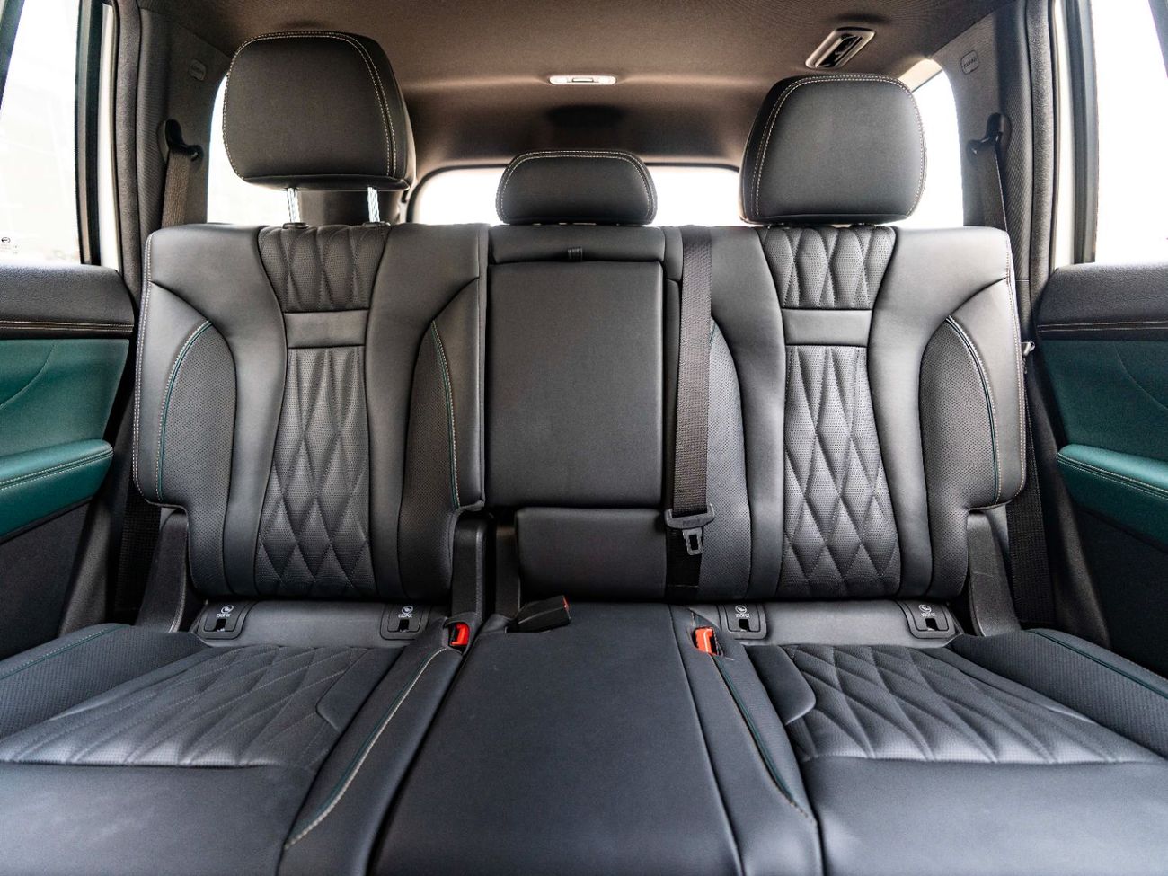 جي إي سي GS 8 2.0T GL (4WD)