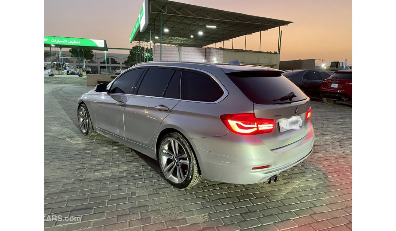 بي أم دبليو 330 BMW 330i