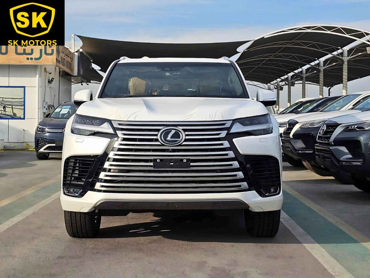 Lexus LX 600 TURBO SPORT / 3.5L V6 / FRONT POWER SEATS /  360* CAMERA / SUNROOF / FULL OPTION (CODE #  69065 )