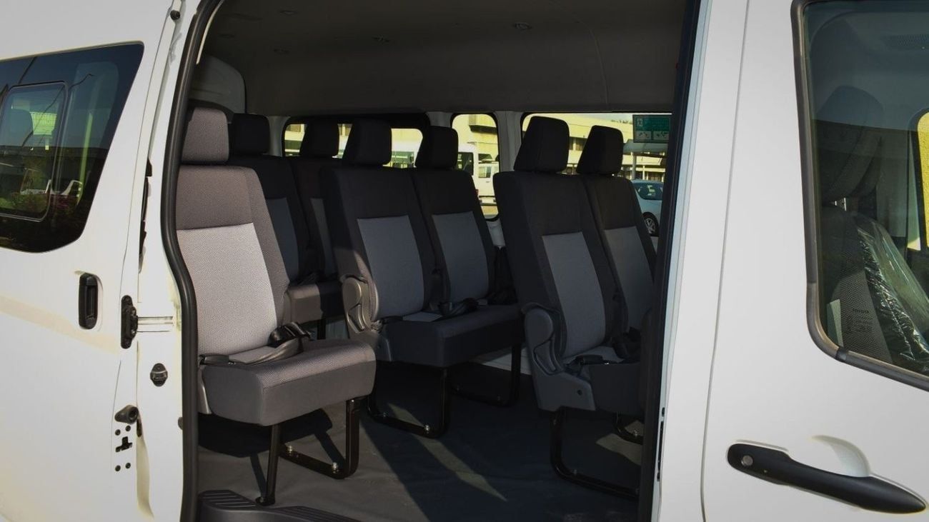 تويوتا هاياس TOYOTA HIACE 3.5L PETROL V6 13 SEATER DX M/T WITH REAR HEATER