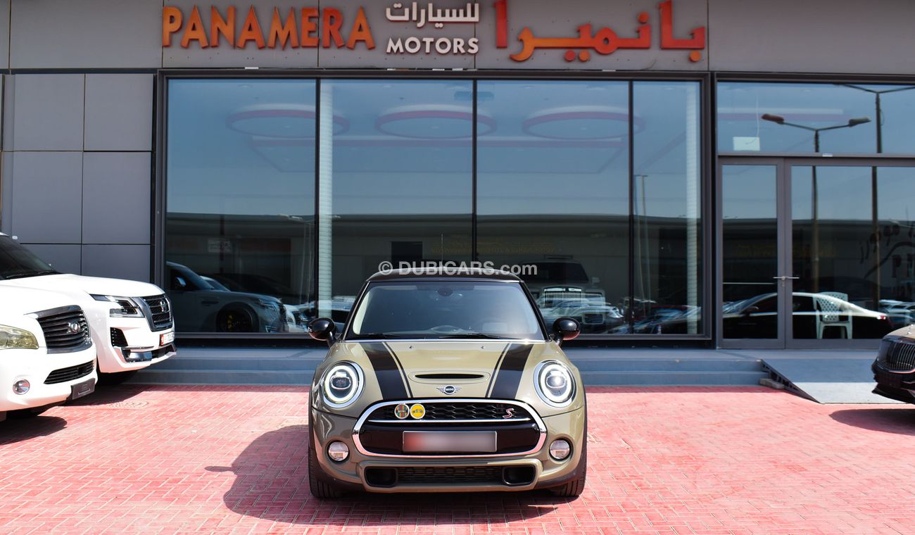 Used Mini Cooper S 2019 for sale in Abu Dhabi 633821