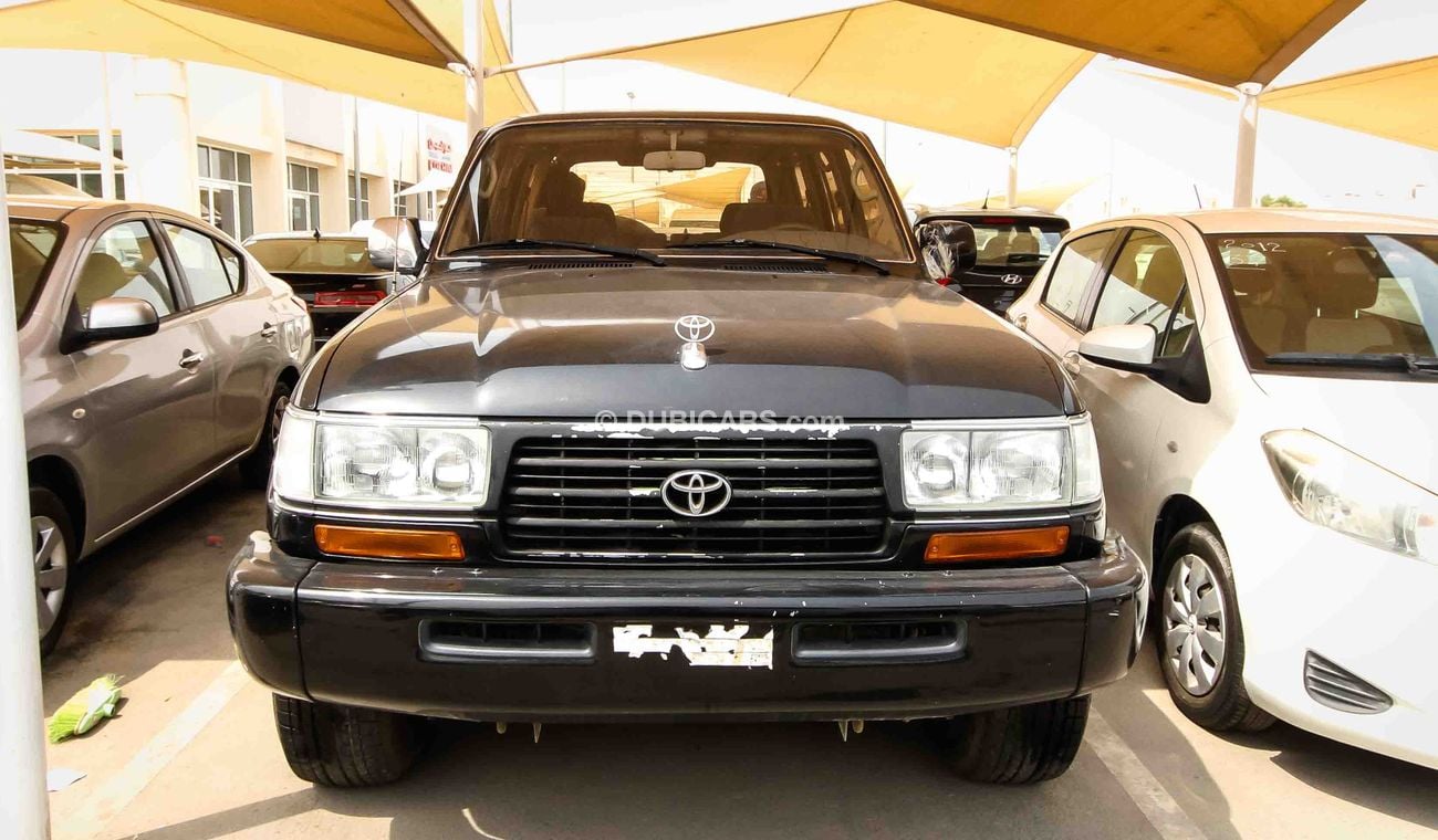 Toyota Land Cruiser