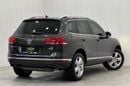 Volkswagen Touareg 2016 Volkswagen Touareg, Service History, Excellent Condition, GCC
