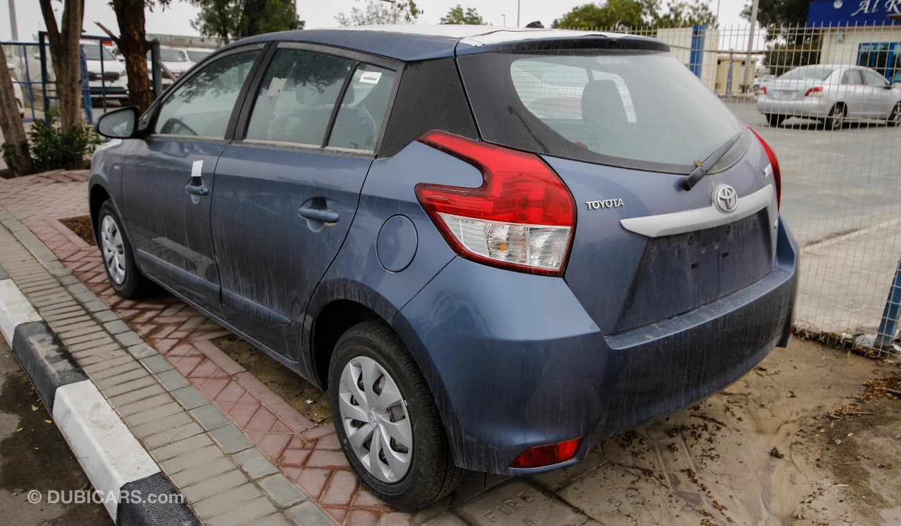 Toyota Yaris E