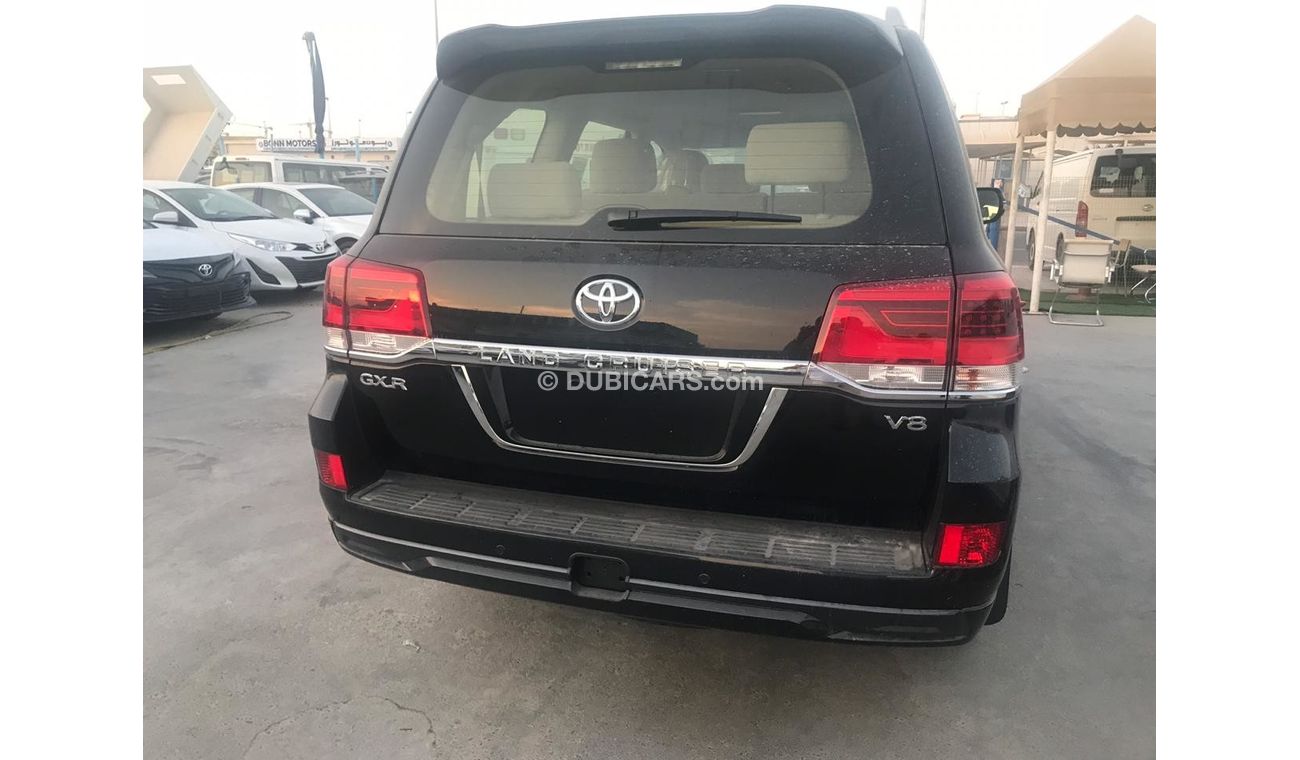 Toyota Land Cruiser V8 DIESEL