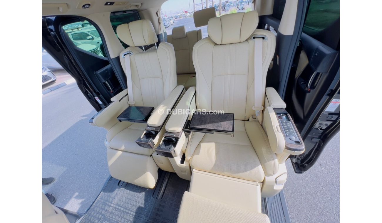 Toyota Alphard TOYOTA ALPHARD FULL OPTIONS 2021 MODEL 7SEATER DUBAI RTA PASSED
