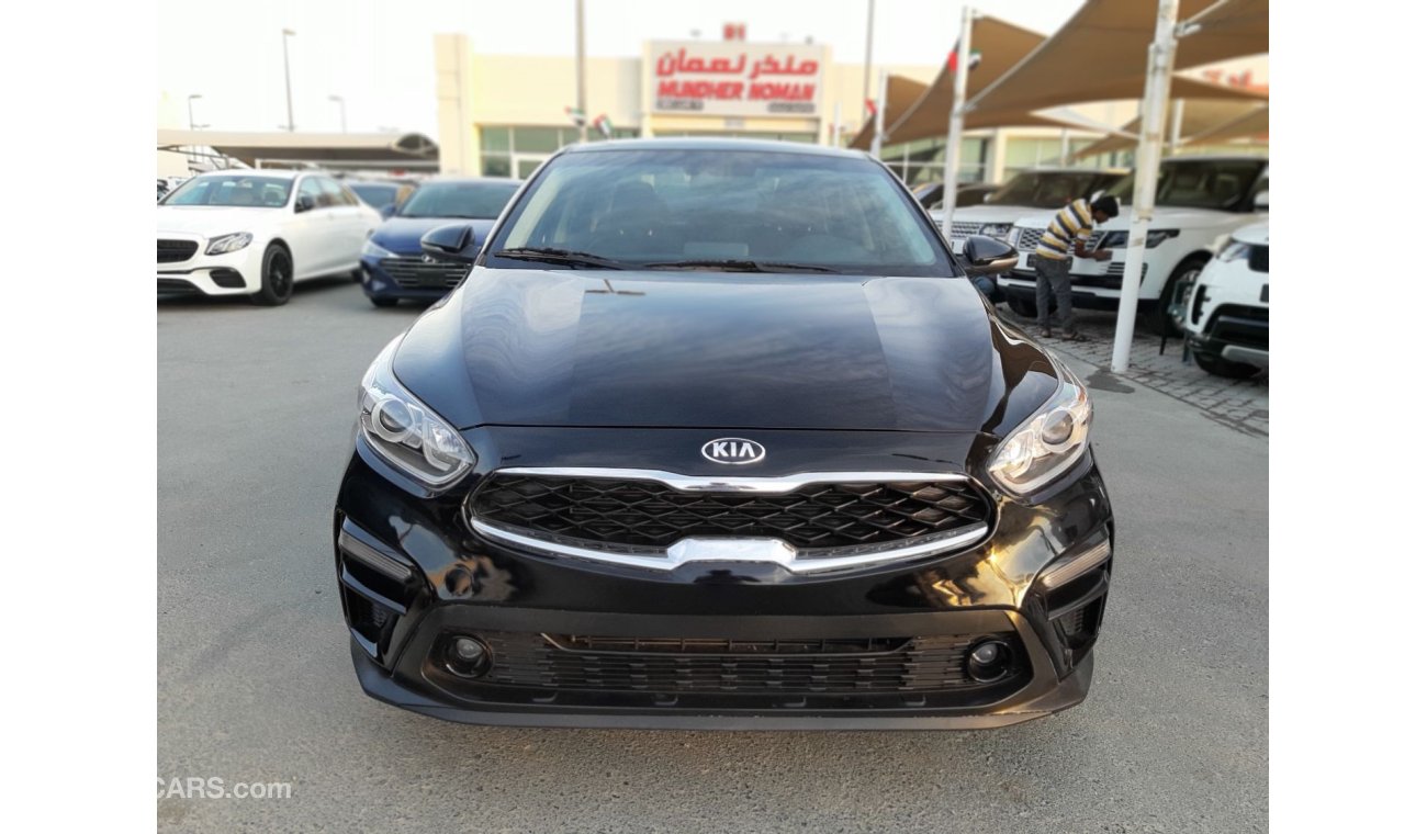 Kia Forte كيا فروتى