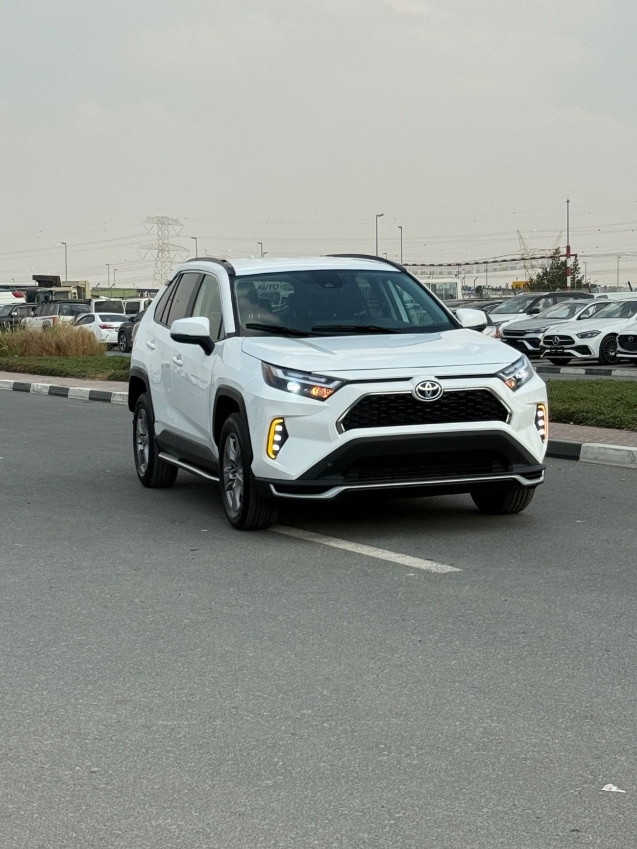 Toyota RAV4 RAV4 XLE Hybrid 4x4 AWD