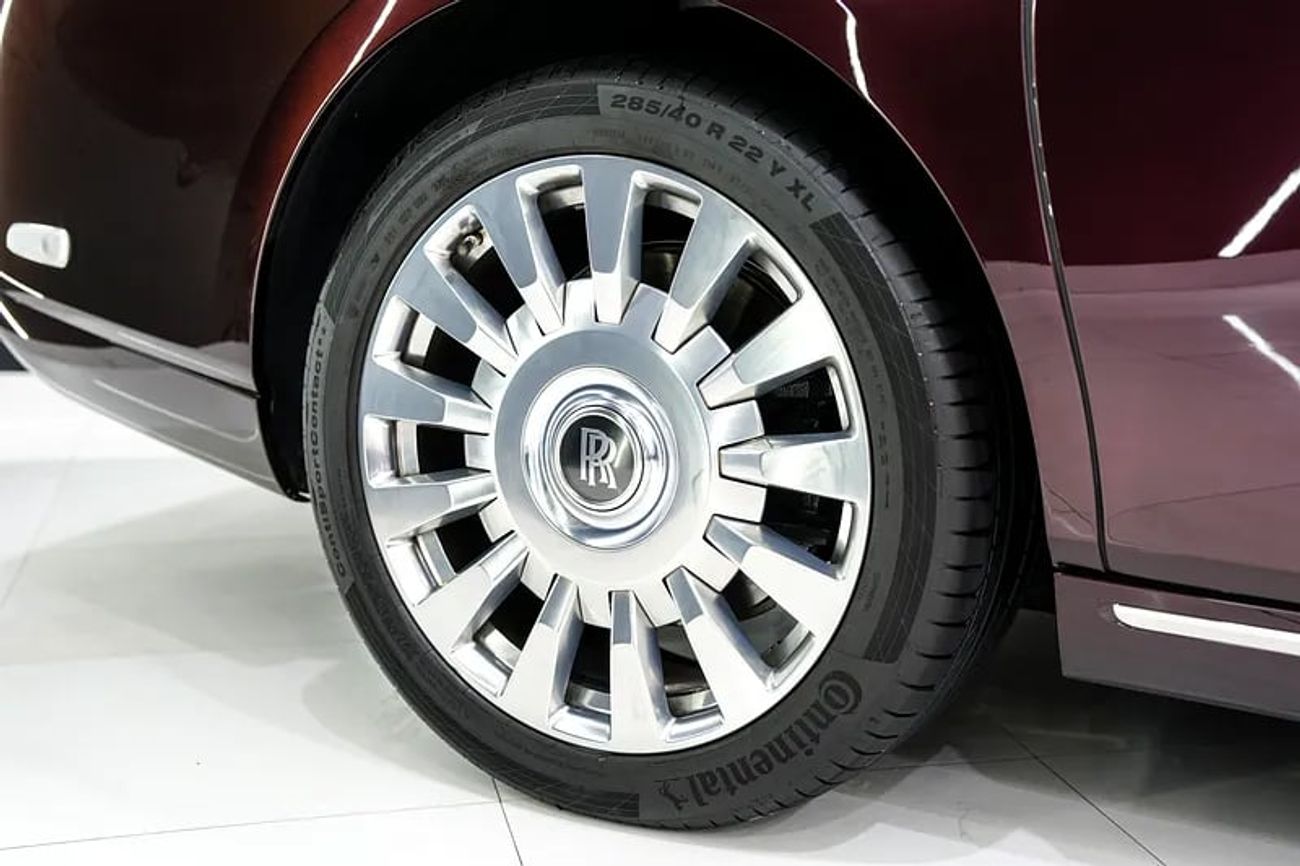 Rolls-Royce Phantom EWB 6.8L Series II, Executive Rear Seats w/ Entertainment, Dealer Warr + Serv!!