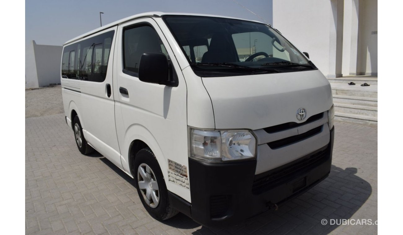 Toyota Hiace GL - Standard Roof Toyota Hiace Std Roof Bus 13 seater, model:2015. Excellent condition