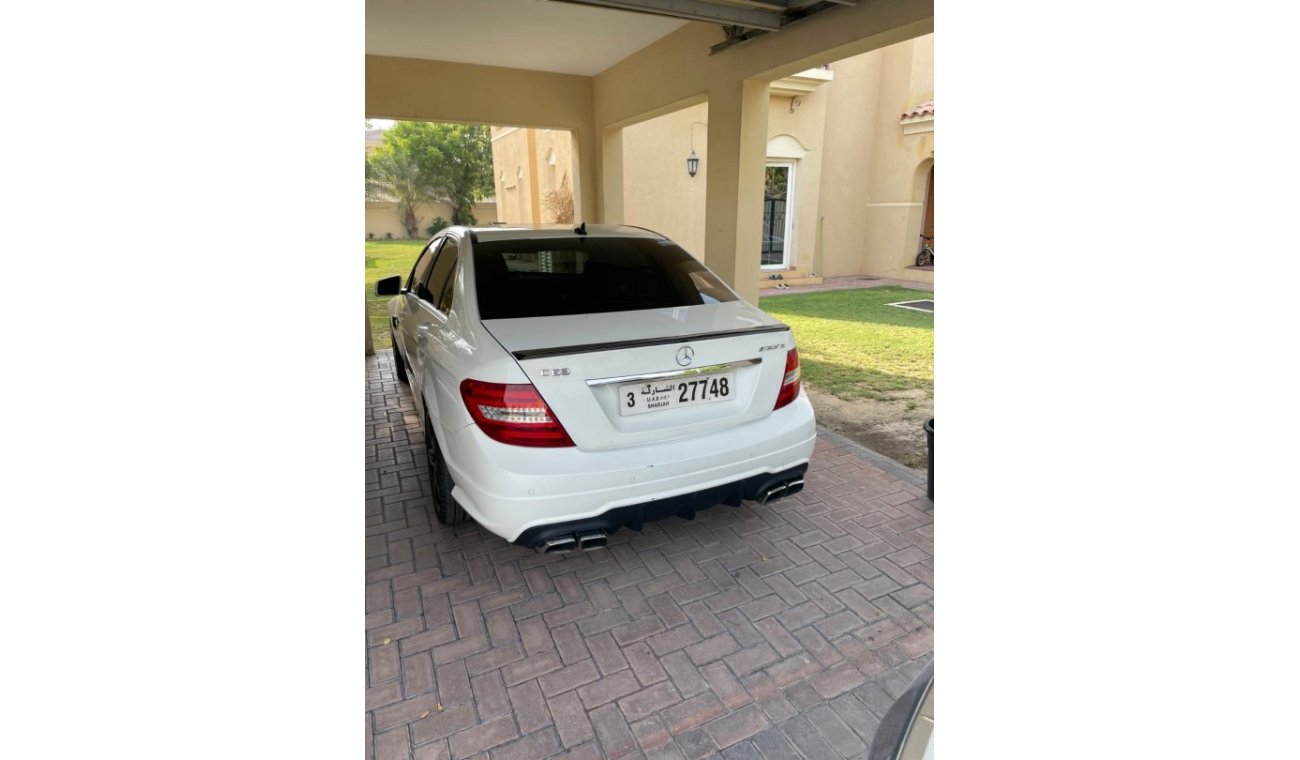 Mercedes-Benz C 63 AMG