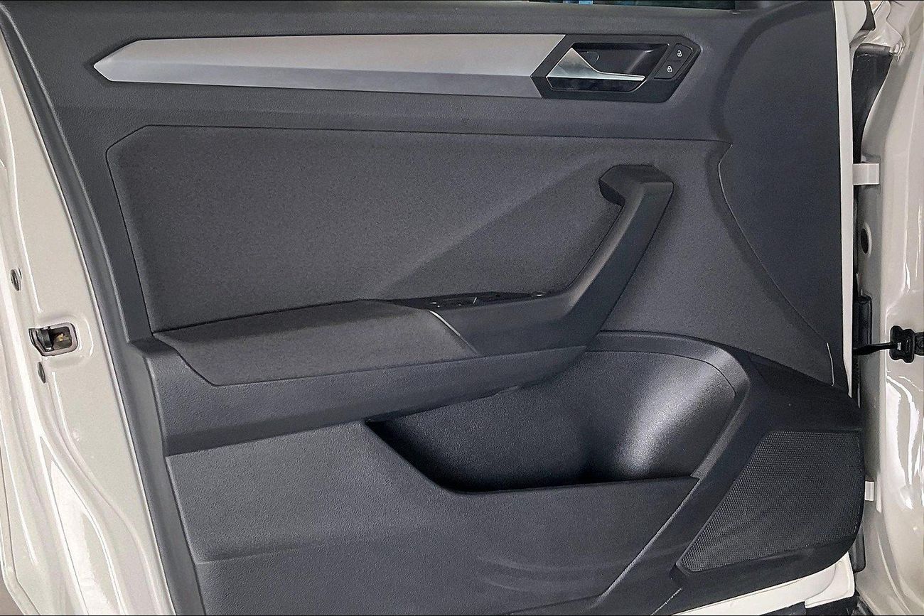 Volkswagen T ROC Life | Carnival Sale • UP TO AED 20,000 OFF | Guaranteed Warranty | 0 Down Payment