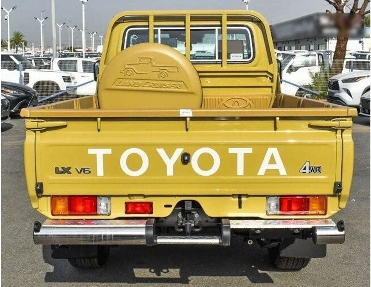 تويوتا لاند كروزر بيك آب SINGLE CAB 4.0L V6 4WD A/T GAS BEIGE S.ARABIA