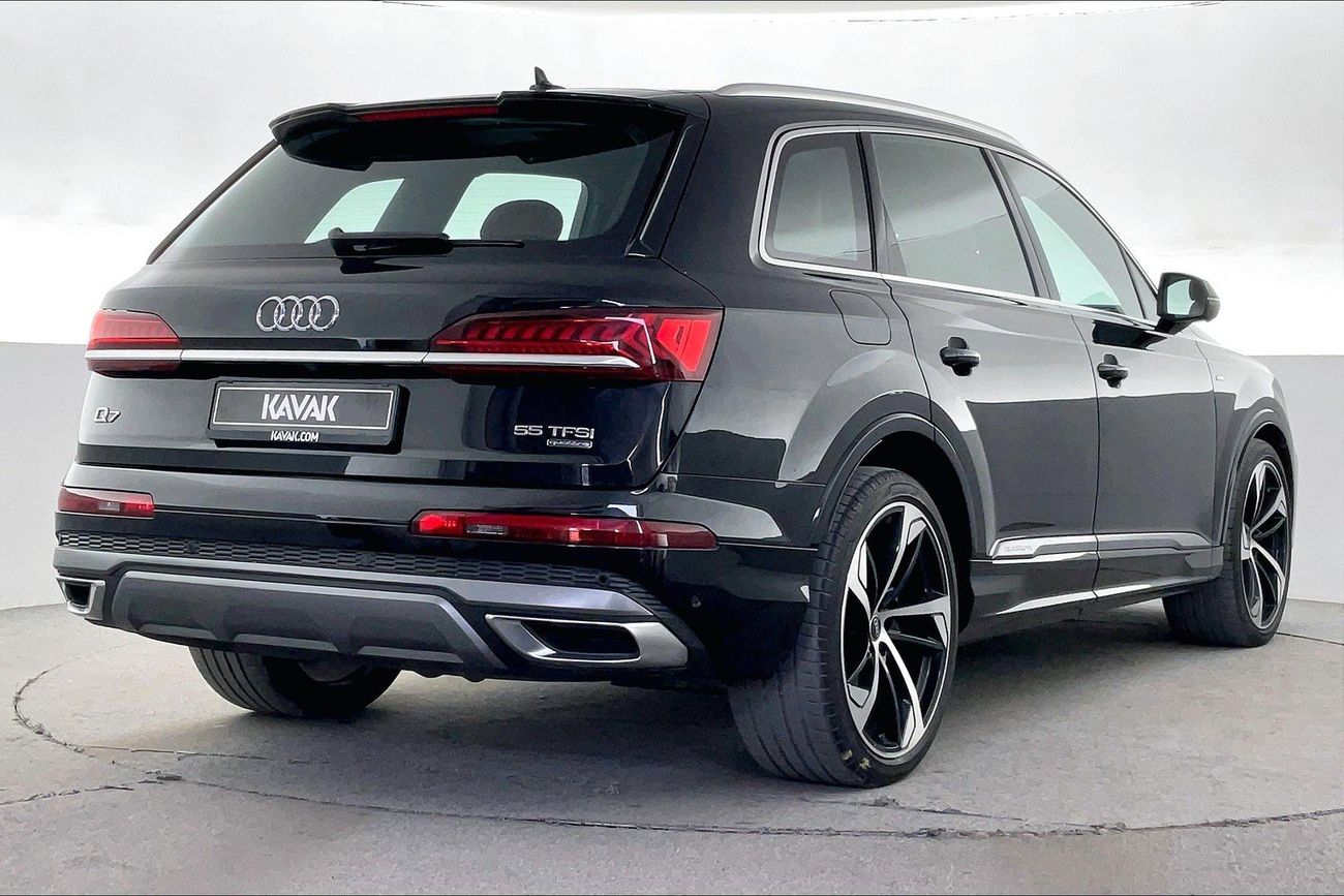 Audi Q7 55 TFSI quattro S-Line Luxury/High Option | National Day Celebration | Guaranteed Warranty | 0 Down 