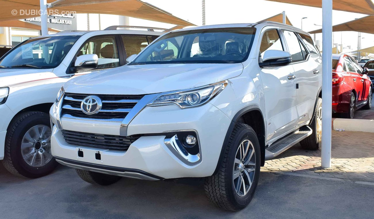 Toyota Fortuner VX-R  4.0L V6 PETROL