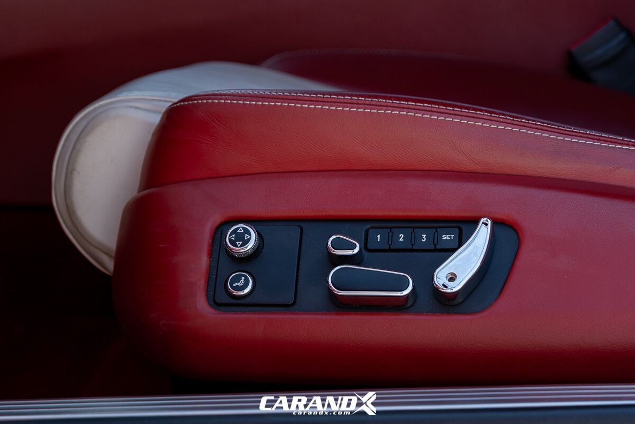 بنتلي كونتيننتال جي تي Bentley Continental GT V8 2013