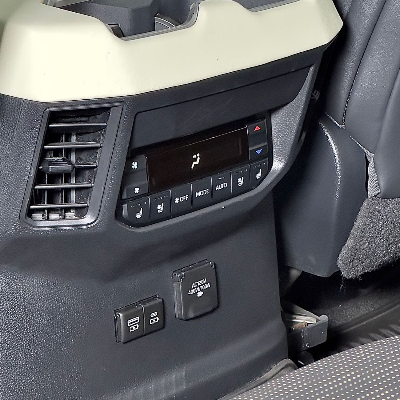 Toyota Sequoia Capstone hybrid