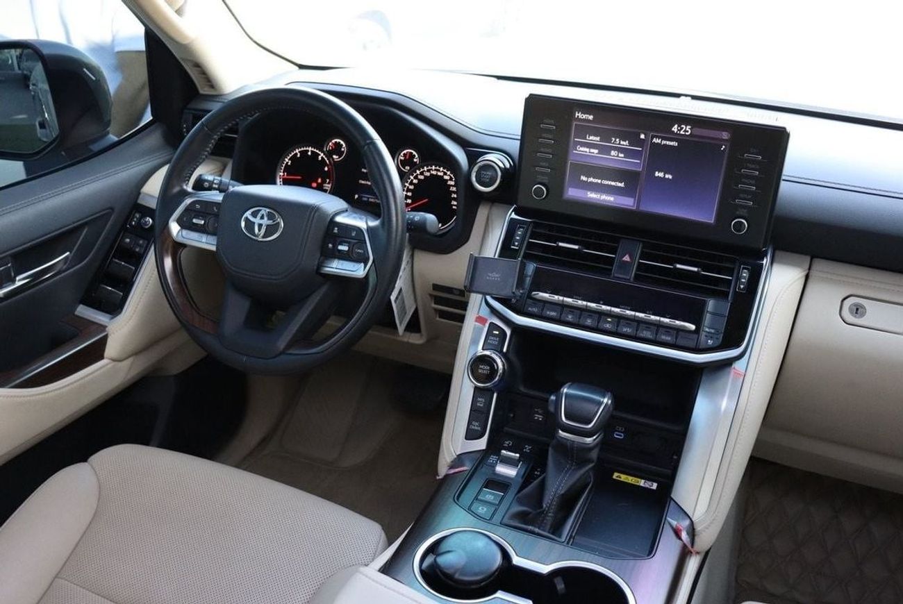 تويوتا لاند كروزر GXR4 3.5L Toyota Land Cruiser GX.R Twine Turbo/ 2022 / GCC / Full Service