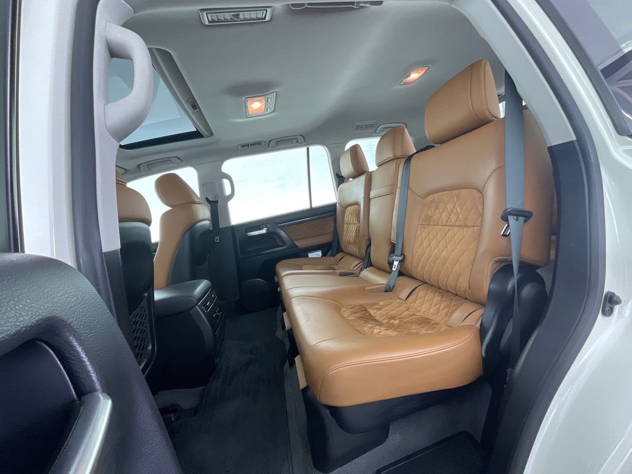 تويوتا لاند كروزر GXR GT | شامل الضمان | 0 ﺪﻔﻋﺓ ﺃﻮﻟﻯ