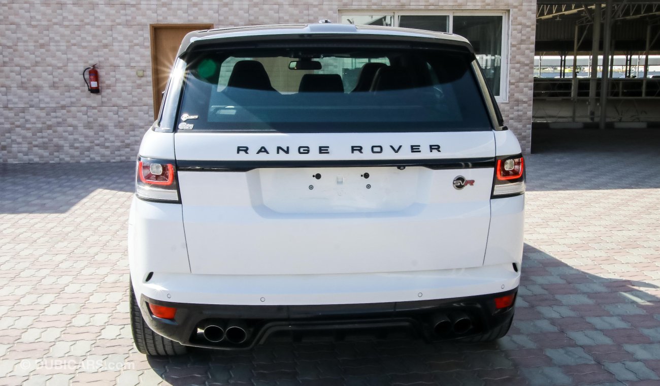 Land Rover Range Rover Sport SVR