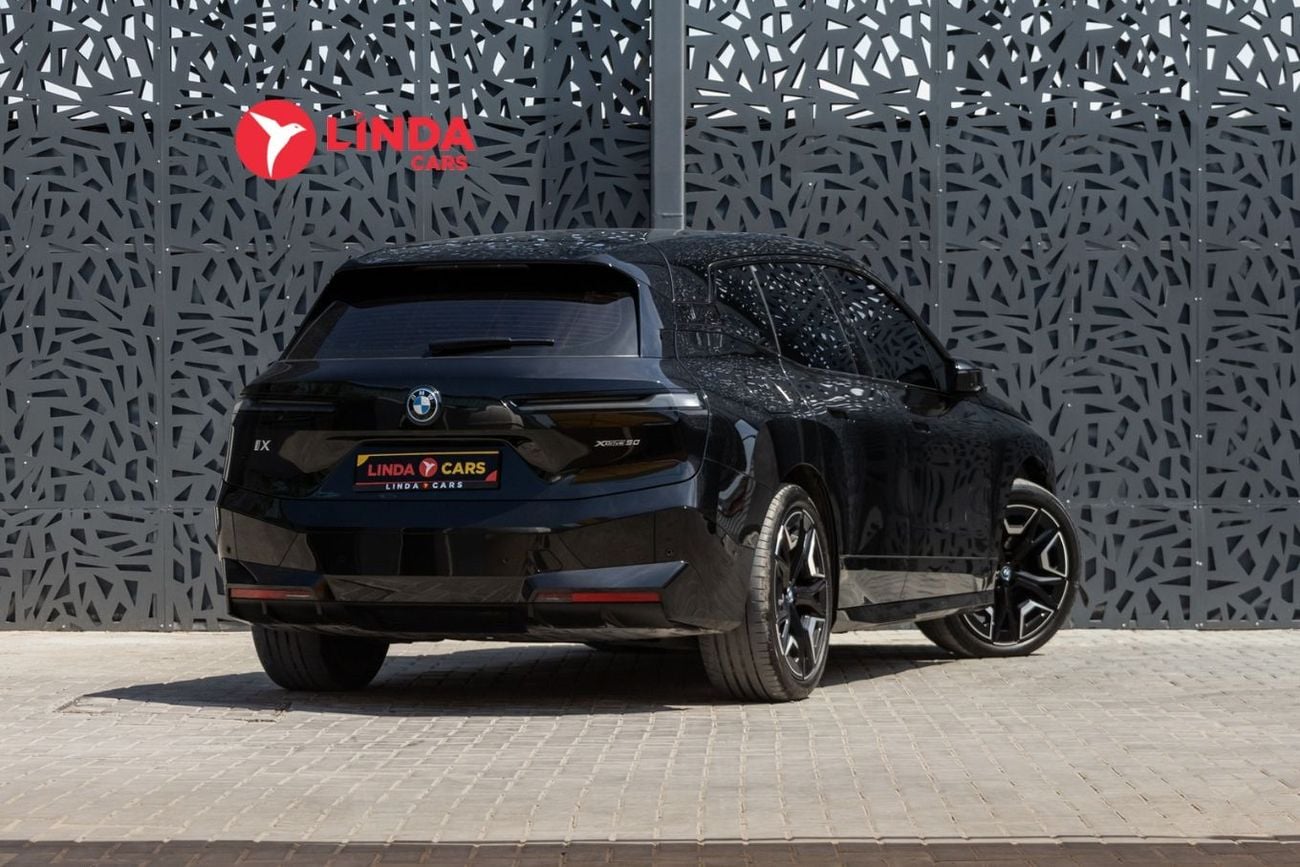 بي أم دبليو iX xDrive50