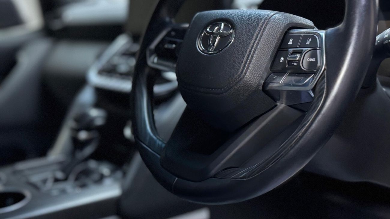 Toyota Land Cruiser Toyota Land Cruiser 2022 ZX Sahara RHD diesel