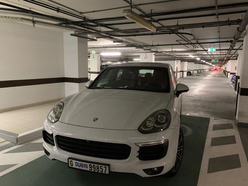 Porsche Cayenne Platinum Edition with Warranty - URGENT SALE