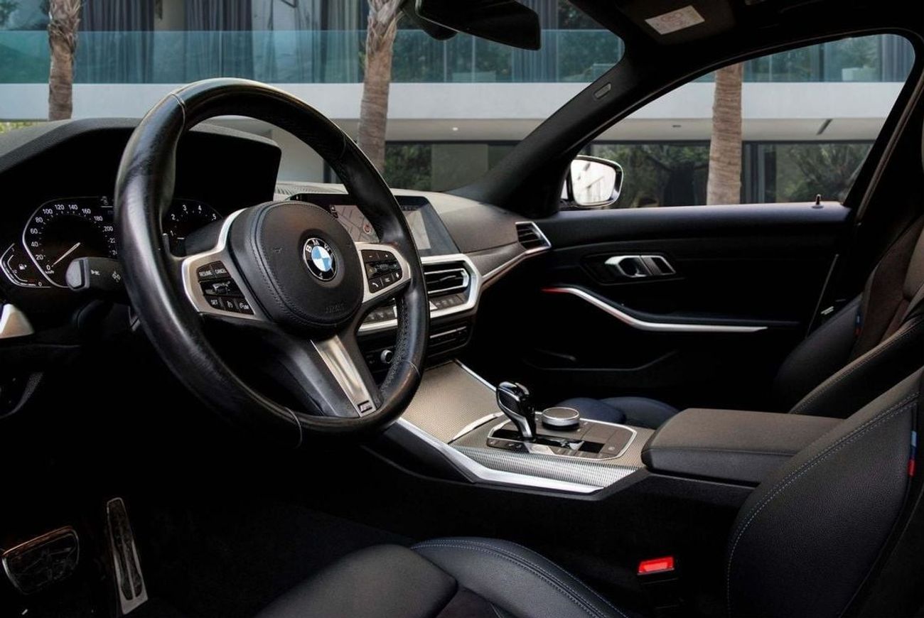 BMW 330i M-Kit | 2,840 P.M  | 0% Downpayment | Spectacular Condition!