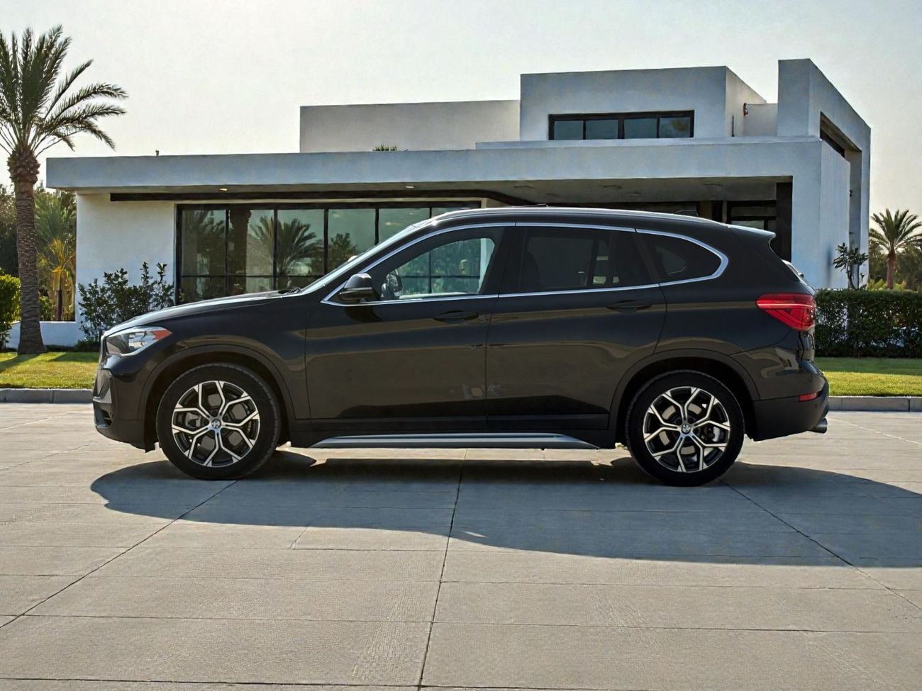 بي أم دبليو X1 SDRIVE28i 2.0L T A/T | 2022 | AED 1,040 per month