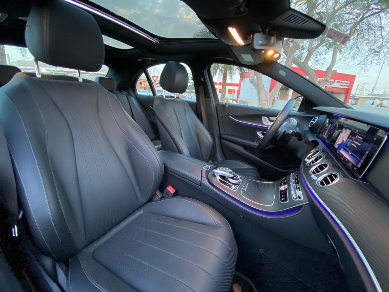 Mercedes-Benz E 450 4MATIC AMG BODY KIT 2020 -V6- ORIGINAL PAINT - WARRANTY AVAILABLE