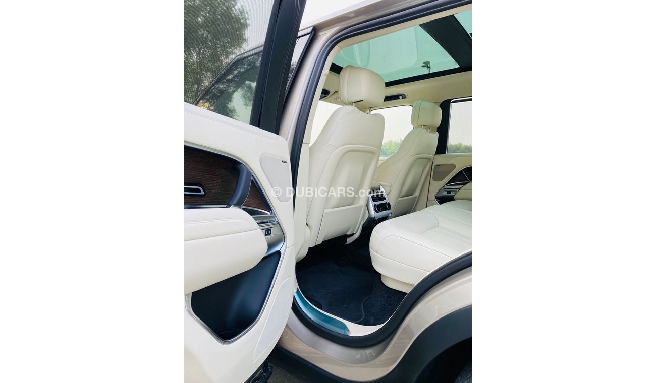 Land Rover Range Rover RANGE ROVER VOGUE P400 V6 2023