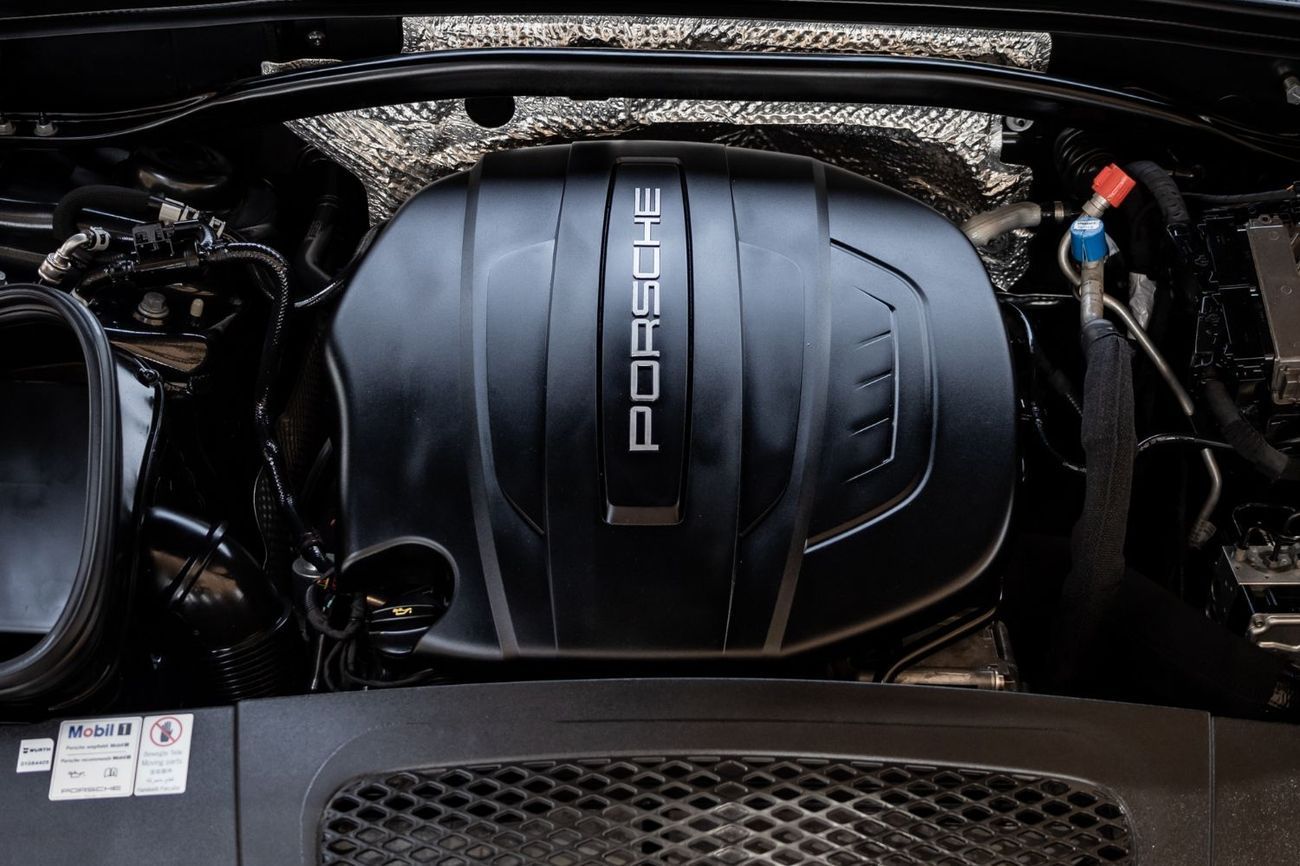 Porsche Macan Std 2.0L (252 HP)