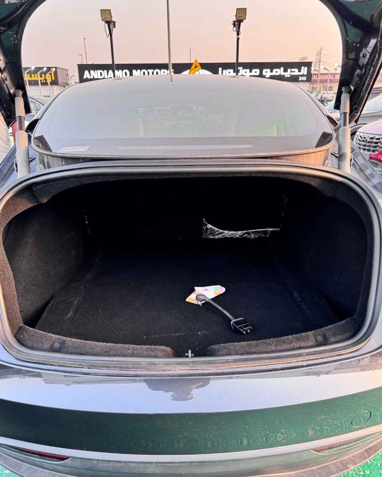 Tesla Model 3 LONG RANGE