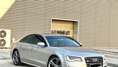 Audi S8