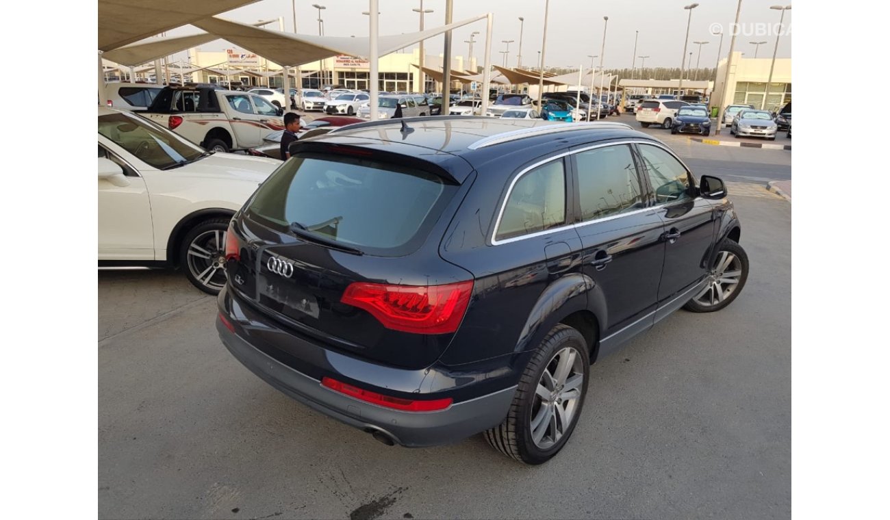 Audi Q7 l2012GCC car one owner from agency car full service full option low mileage