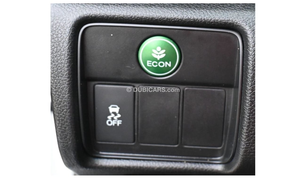 هوندا أكورد كوبيه 2015 خليجي بحالة ممتازة بدون حوادث