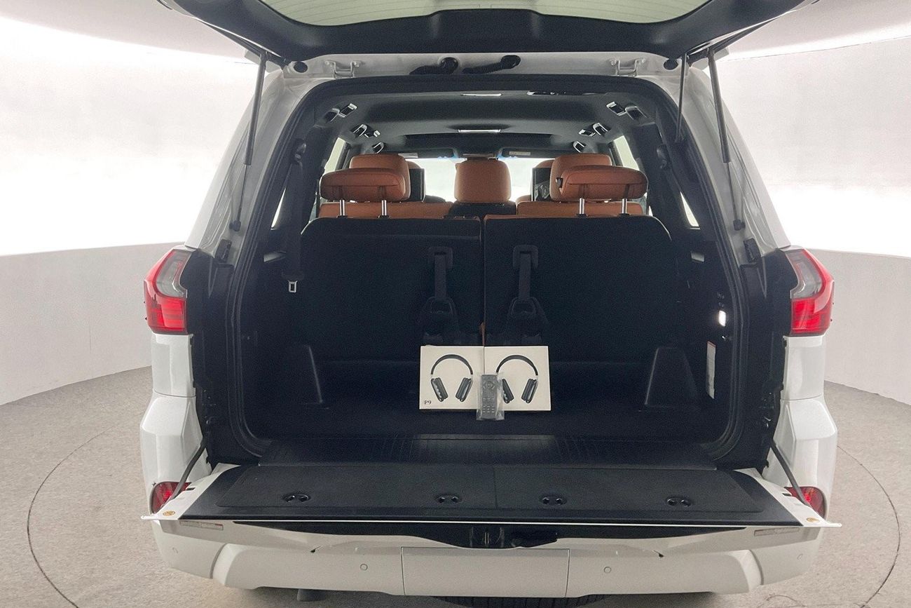 Lexus LX 570 Platinum | Guaranteed Warranty | 0 Down Payment