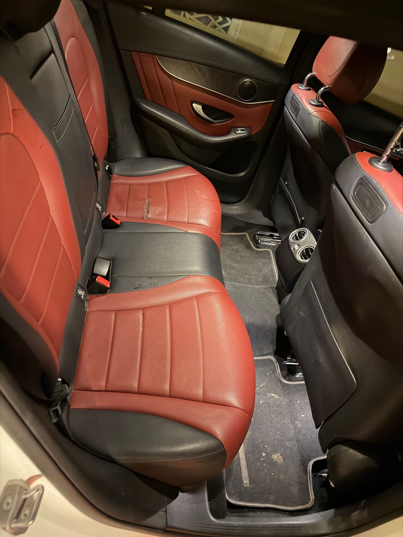 مرسيدس بنز GLC 200