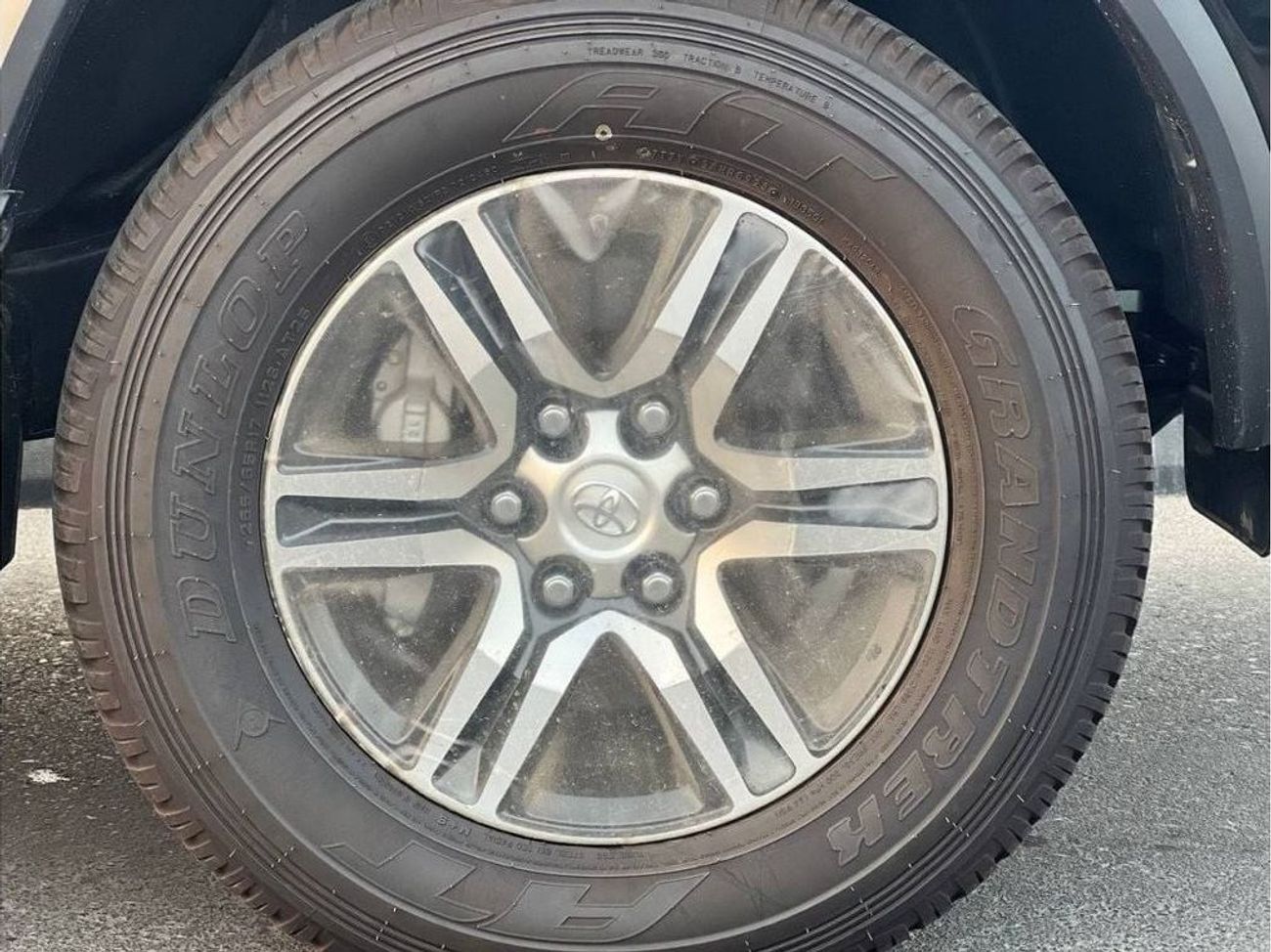 Toyota Fortuner 2.7L SUV 4WD // 2024 // WHIT DVD & BLUETOOTH & CAMERA // SPECIAL OFFER // BY FORMULA AUTO // FOR EXP