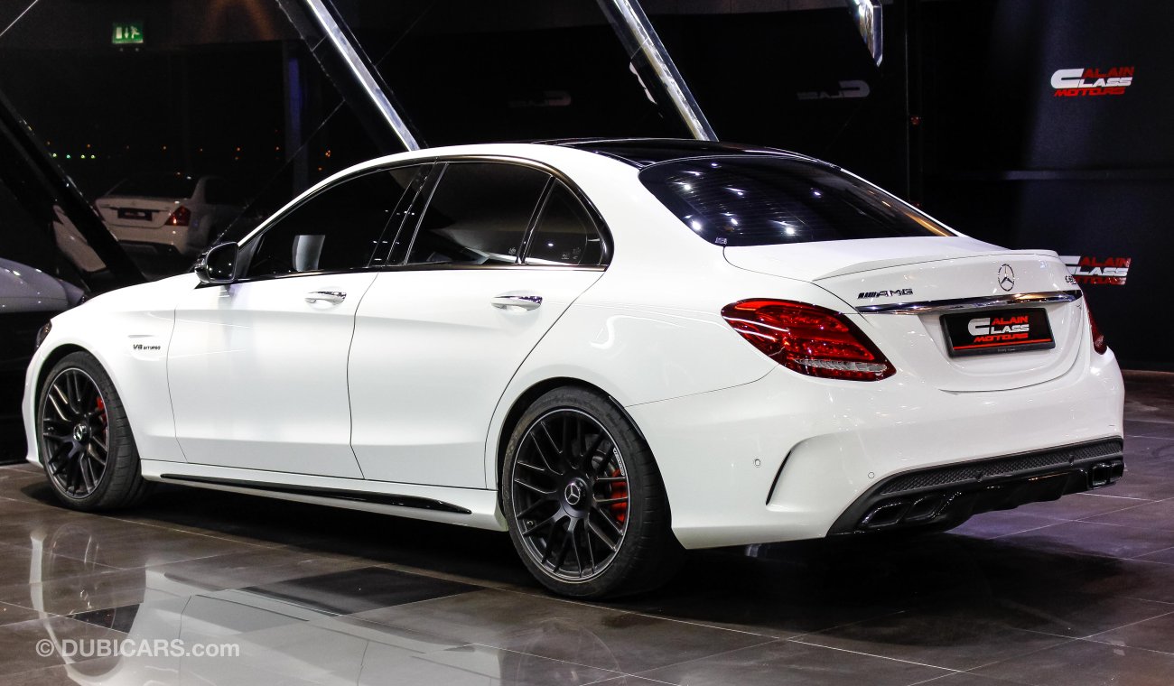 مرسيدس بنز C 63 AMG V8 Biturbo