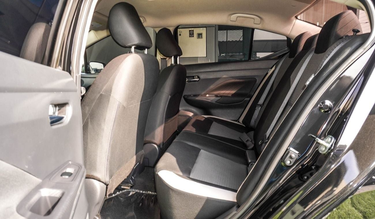 نيسان فيرسا SV