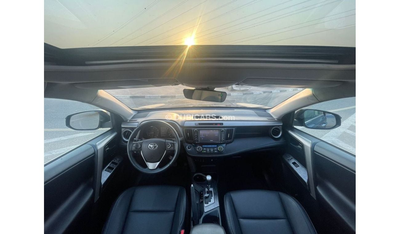 Toyota RAV4 2017 Toyota Rav4 Platinum / EXPORT ONLY /  فقط للتصدير