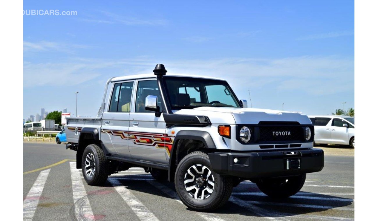 تويوتا لاند كروزر بيك آب 79 2.8L 4wd-Top option