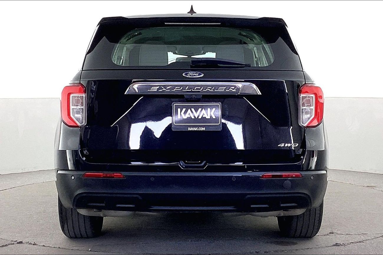 Ford Explorer XL / Standard | National Day Celebration | Guaranteed Warranty | 0 Down Payment