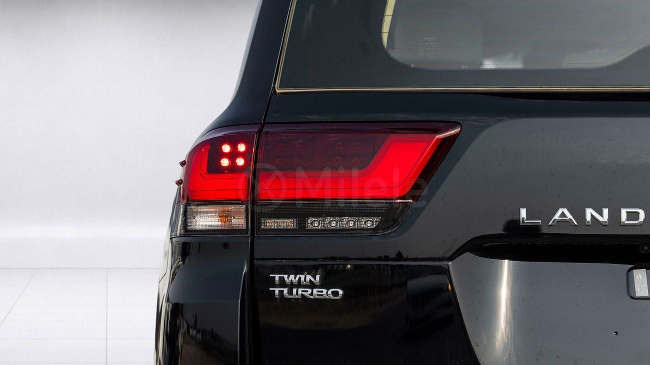 Toyota Land Cruiser GXR