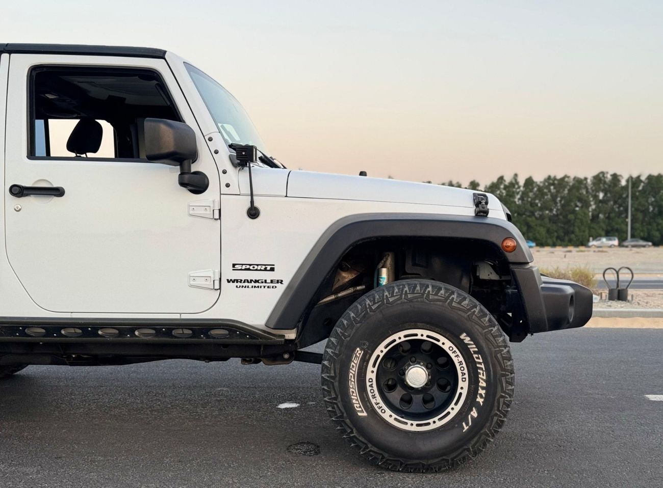 Jeep Wrangler Sport 3.6L A/T