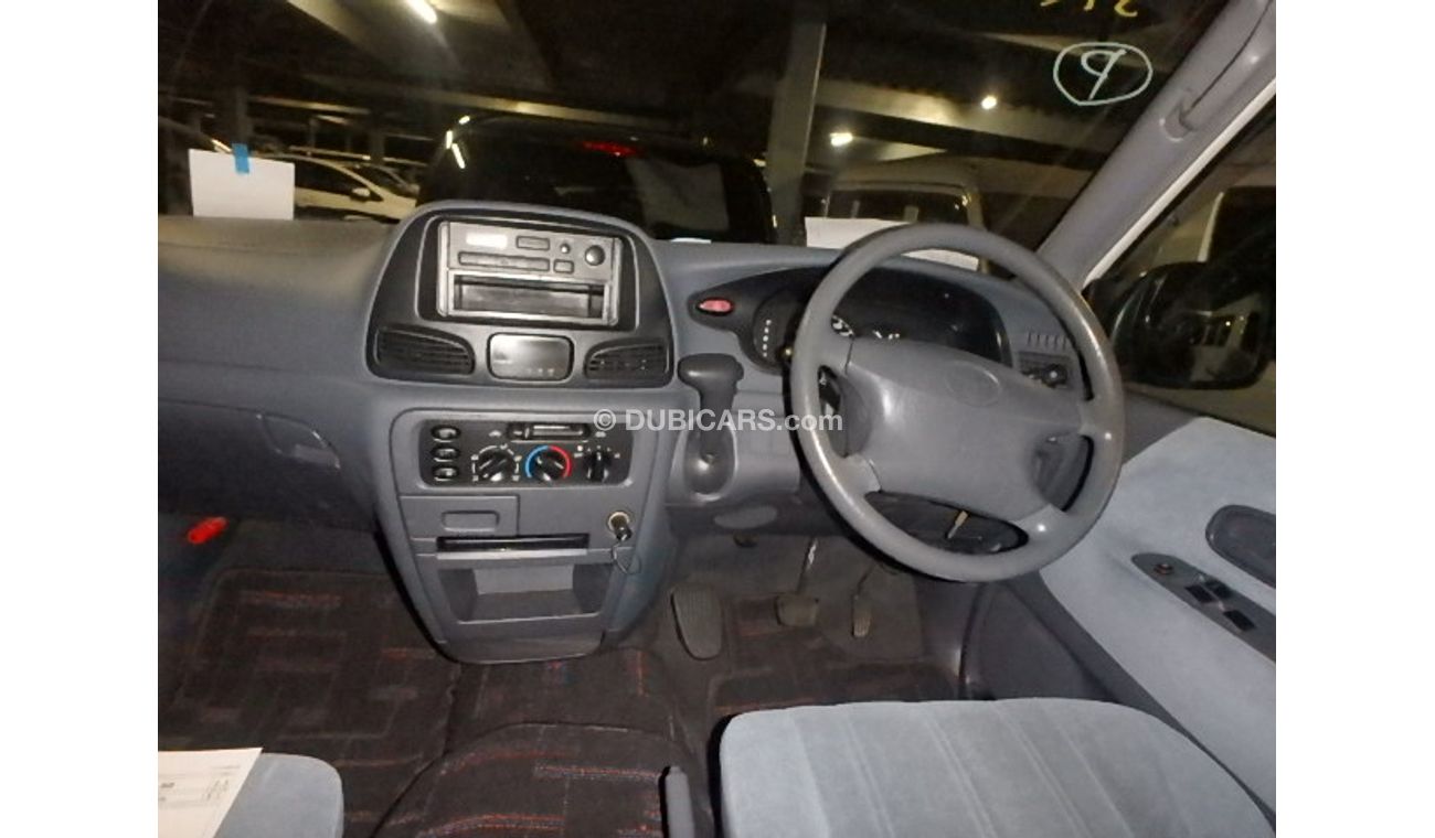 Toyota Noah Used RHD 2001/L 4WD/SR50G Lot # 597